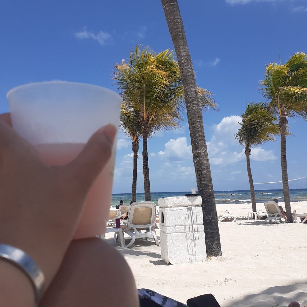 Meet your Posher, Mara